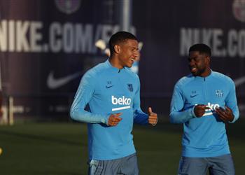 13 لاعب ا يغيب عن تدريبات برشلونة بقرار من فالفيردي