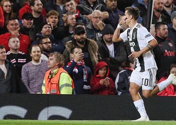 ديبالا سعيد باهتمام مانشستر يونايتد لضمه في الصيف