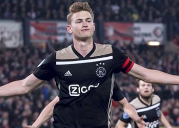 دي ليخت يثير التكهنات حول اقترابه من أتليتكو مدريد