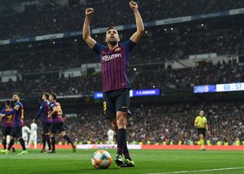 برشلونة يواصل تحركاته لحل أزمة بديل ألبا