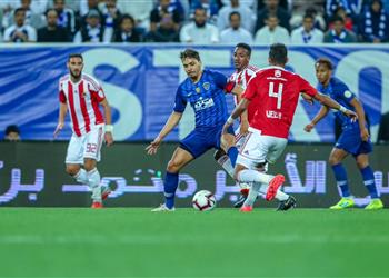 فيديو الوحدة ميدو ينجو من فخ الهلال في غياب محمد عواد بالدوري السعودي