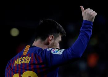 بعد مشاركته أمام فاييكانو ميسي يتخطى رقم ا لإنييستا ويقترب من آخر لكاسياس