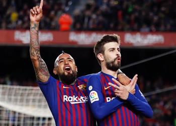 فيدال يوجه رسالة تحفيزية قبل مباراة ليون