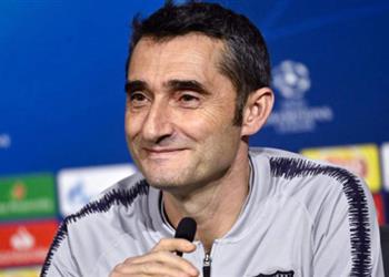 فالفيردي يتحدث عن إصابة ديمبلي ومعاناة كوتينيو يكشف ملامح تشكيل برشلونة أمام ليون