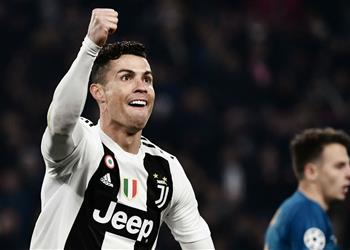 ماتويدي بعد هاتريك رونالدو الأفضل في العالم