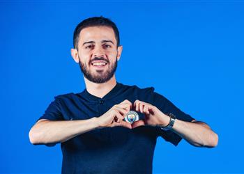 رسمي ا مانشستر سيتي يعلن تجديد عقد برناردو سيلفا