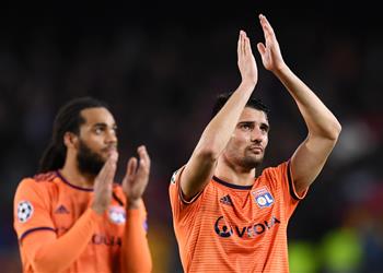 مدافع ليون ركلة جزاء سواريز غير صحيحة وعلينا التعلم من مباراة برشلونة