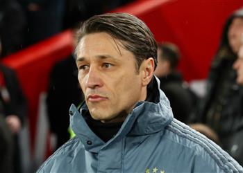 كوفاتش يدافع عن نفسه بعد انتقادات ليفاندوفسكي