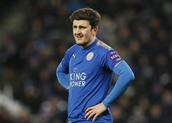 هاري ماجواير يدخل تاريخ البريميرليج من الباب الخلفي