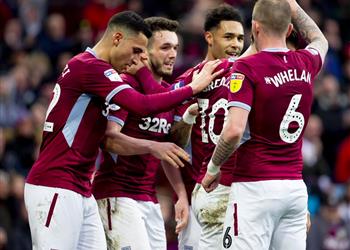 أحمد المحمدي يشارك في فوز أستون فيلا أمام ميدلزبره بالتشامبيونشيب