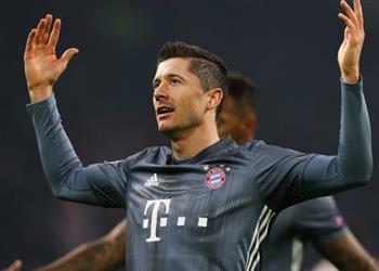 ليفاندوفسكي يحسم مستقبله مع بايرن ميونيخ