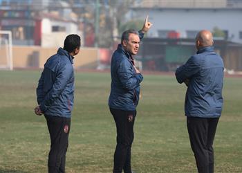 لاسارتي يدرس الزمالك بالفيديو قبل قمة 30 مارس