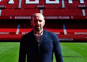 رسمي ا إشبيلية يعلن عودة مونشي