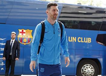 تشكيل برشلونة أمام ريال بيتيس ميسي يقود الهجوم ورباعي في وسط الملعب