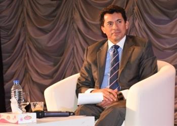 وزير الرياضة يهنئ الأهلي والزمالك على الصعود لربع النهائي الإفريقي