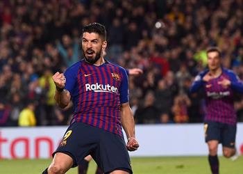 عاجل إصابة سواريز في مباراة ريال بيتيس وبرشلونة