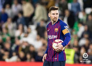 مدرب ريال بيتيس لم أشاهد مثل ليونيل ميسي في حياتي