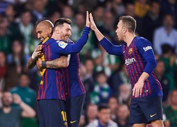 فيدال لن نرى موهبة مثل ميسي مجدد ا ونجحت في التأقلم مع برشلونة