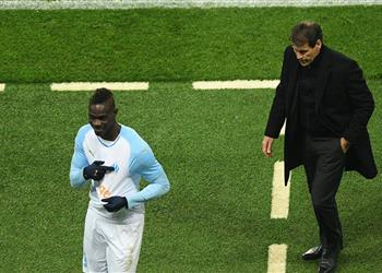 بالوتيلي يفشل في استفزاز جماهير باريس سان جيرمان