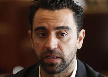 تشافي يهاجم فكرة زيادة عدد المنتخبات في مونديال قطر