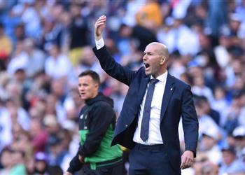 تقارير إسبانية زيدان يفكر في خطف صفقة برشلونة المنتظرة