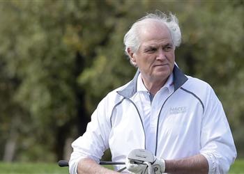 رئيس ريال مدريد السابق بيع رونالدو كان خط أ تاريخي ا