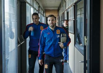 ألبا لا توجد مشكلة مع إنريكي وخسارة برشلونة للدوري الإسباني ستكون سخيفة