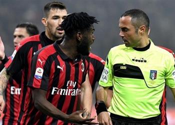 ميلان يقرر معاقبة كيسيه وبيليا بسبب واقعة الديربي