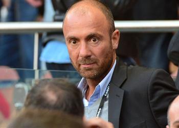 دوجاري يطالب باريس سان جيرمان بالتعاقد مع مدافع أتلتيكو مدريد