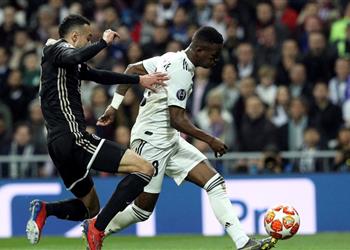 فينيسيوس جونيور لاعب الشهر في ريال مدريد