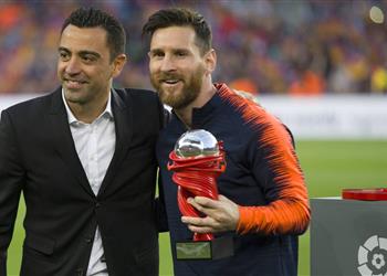 تشافي ليونيل ميسي أفضل لاعب في التاريخ