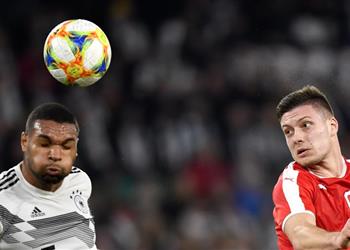 بايرن ميونخ ينافس برشلونة على يوفيتش