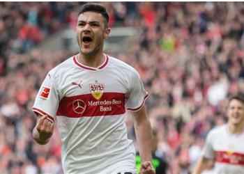 هل يريد ريال مدريد ضم مدافع شتوتجارت وكيله يكشف الحقيقة