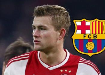 صورة دي ليخت ينتمي لبرشلونة منذ الطفولة