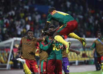 بالفيديو البطل لا يموت أسود الكاميرون تلتهم جزر القمر وتتأهل إلى نهائيات أمم إفريقيا 2019 في مصر