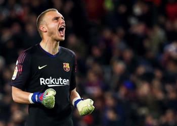 ماركا برشلونة يحدد سعر بيع سيليسين في الصيف