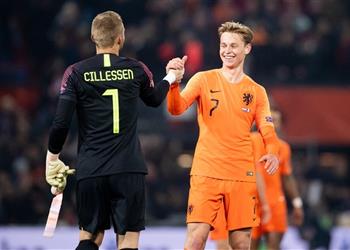 سيليسين يعترف باستمراره مع برشلونة في العام المقبل