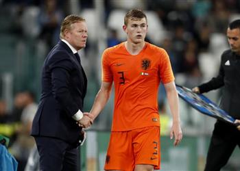 برشلونة يتخذ خطوة هامة لحسم صفقة دي ليخت