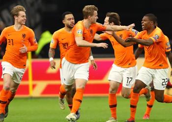 سبورت برشلونة قد يضحي بصفقته الجديدة من أجل التعاقد مع دي ليخت