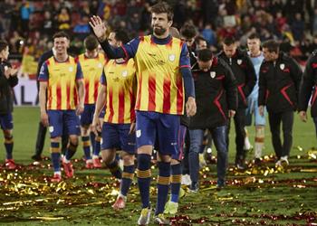 بيكيه لست نادم ا على الاعتزال الدولي مع إسبانيا ومنتخب الأرجنتين يفتقد للفاعلية