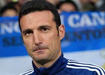 سكالوني بعد تخطي المغرب لم نر أفضل نسخة من الأرجنتين حتى الآن