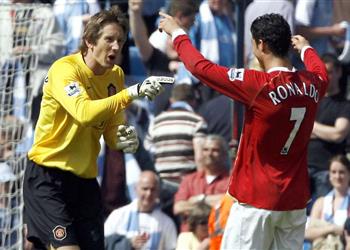 فان دير سار يتحدث عن إصابة كريستيانو اعرف قدرته على سرعة التعافي