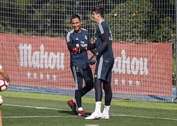 شكوك حول مشاركة كورتوا في مواجهة ريال مدريد وهويسكا