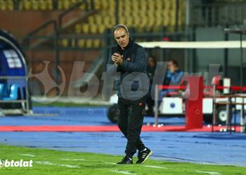 خاص مباراة الأهلي والزمالك لاسارتي يستقر على ثنائي الوسط الأساسي في القمة 117