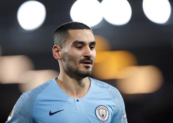 جوندوجان يثير الشكوك حول مستقبله في مانشستر سيتي