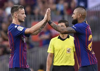 إنتر ميلان يخطط لضربة مزدوجة بضم نجمي برشلونة