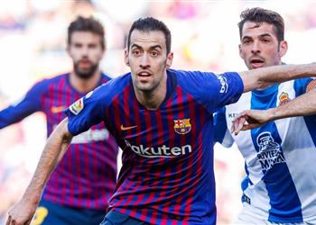 بوسكيتس العدالة تحققت بفوزنا على إسبانيول وميسي يفاجئنا في كل مباراة