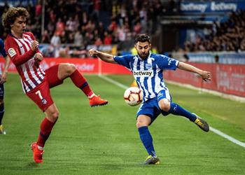 فيديو أتلتيكو مدريد يضرب ديبورتيفو ألافيس برباعية في الدوري الإسباني