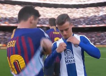 ميسي وبيدروسا يثيران غضب جماهير إسبانيول بعد الديربي