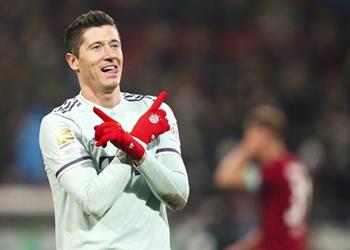 ليفاندوفسكي مكذب ا الصحافة زوجتي لم تمنعني من التوقيع لباريس سان جيرمان